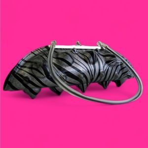 Anemone lady spikey purse zebra print